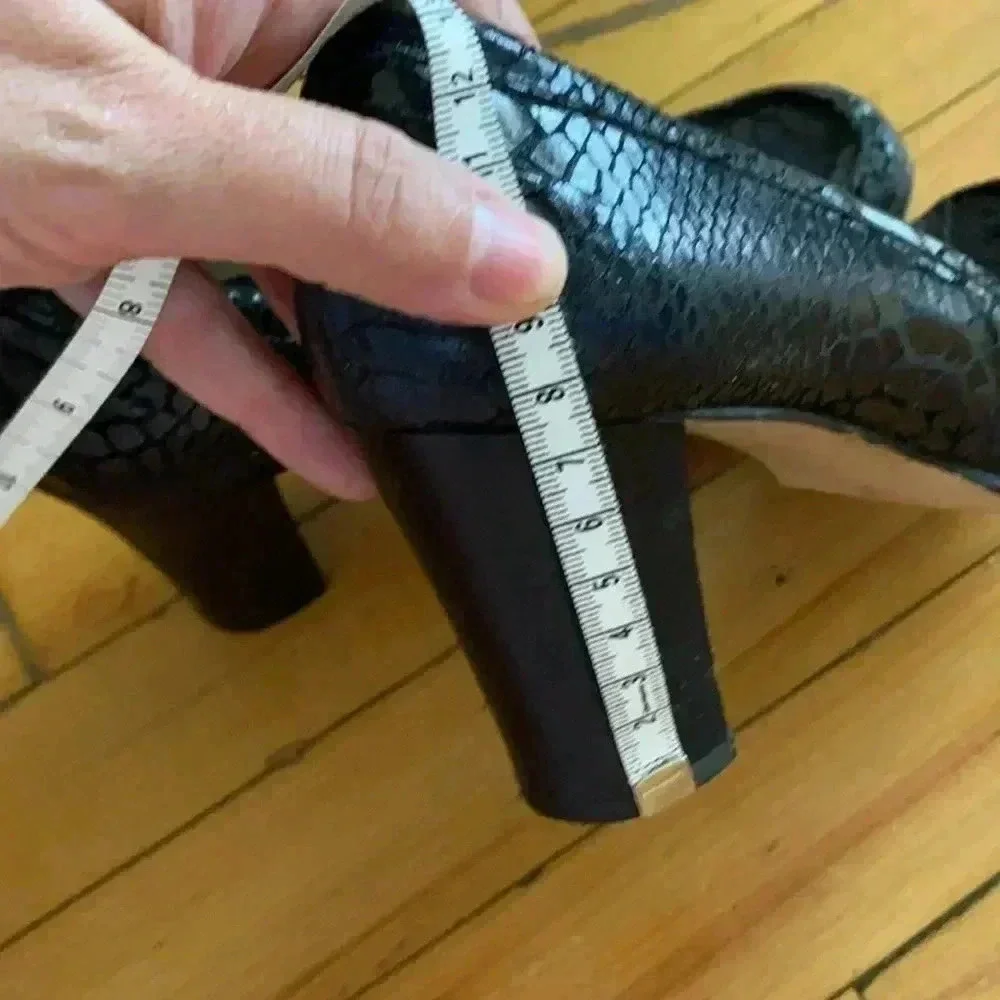 Michael  kors loafers - Picture 5 of 5